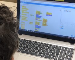 Online Sommercamp: Erste Spiele programmieren mit Scratch (Einsteiger)