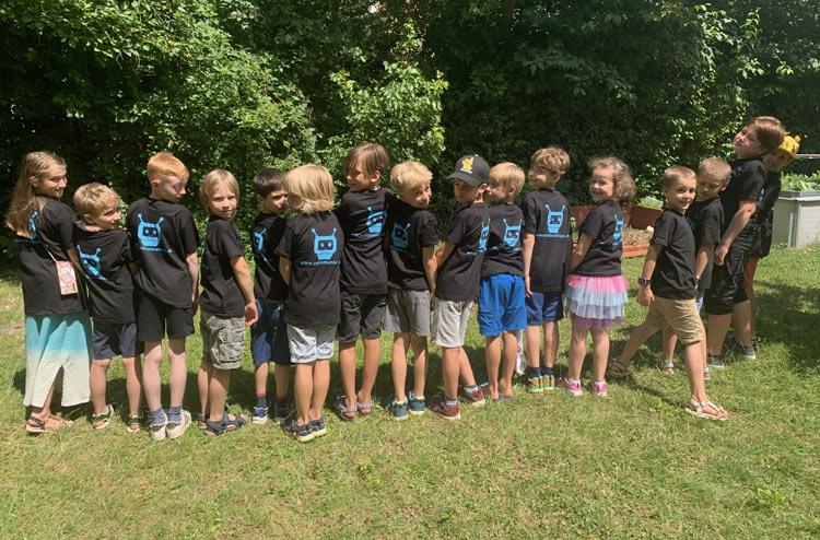 Abschlussfoto eines Sommercamps 2023